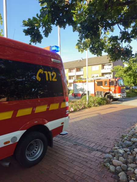 1_FEU-BMA-12.08.2026-Polizei-Damp-2